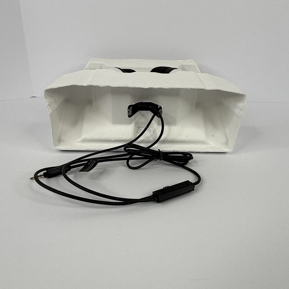Nacon Rig Xbox 400HX Wired Performance Gaming Headset White New Damaged Box
